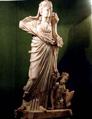grup statuar; Fortuna cu Pontos