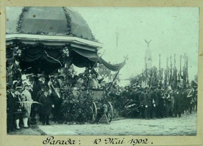 fotografie; Parada de la 10 mai 1902