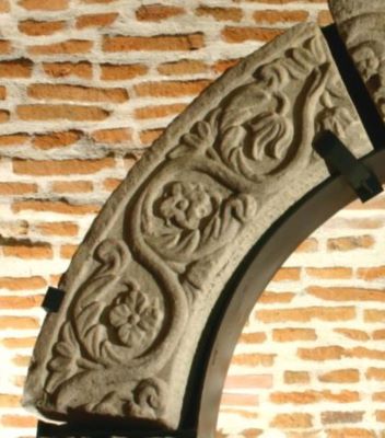 ancadrament de fereastră (fragment)