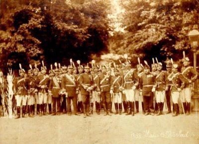 fotografie - Wandelmann, M.; Principele Ferdinand al României la Bârlad, la 15 mai 1898, cu un grup de ofițeri călarași