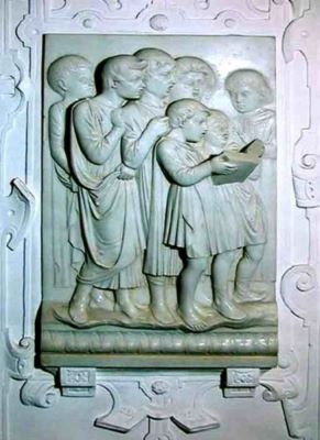 basorelief; Cor de copii