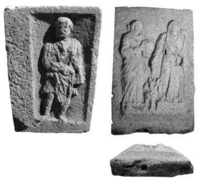 altar; Aedicula - perete