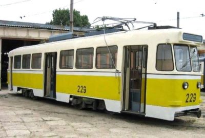 Uzinele ”Electroputere” Craiova; tramvai electric - vagon automotor