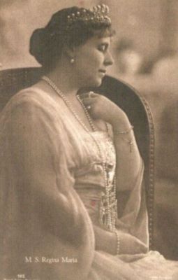 carte poștală ilustrată - Julietta; Regina Maria a României