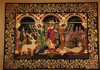 grafică - Beller, Lucia; trei personaje feminine cu costume și accesorii medievale