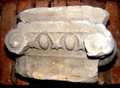 capitel de pilastru