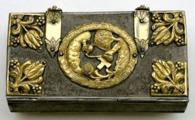 ferecatură de carte