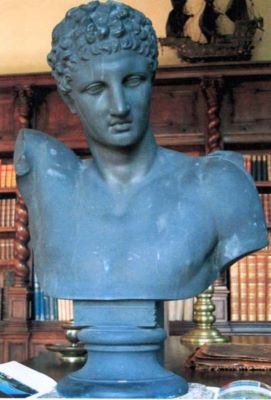 sculptură - Anonim (după Praxiteles); Hermes