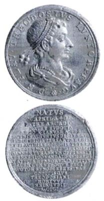 Medalie dedicată împăratului Theodosiu II