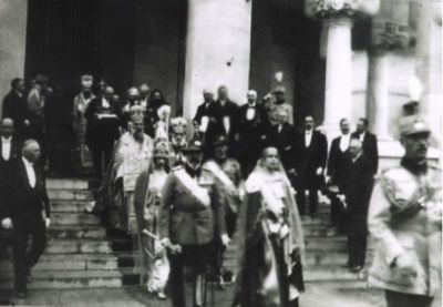 fotografie; Familia regală a României, la Marea Încoronare de la Alba-Iulia, din 15 octombrie 1922