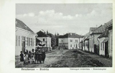 carte poștală documentară - Editura Botschar; Bistrița. Stradă din oraș