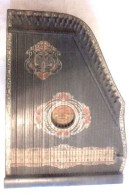 instrument muzical cu coarde; țiteră