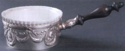 Casoletă de argint cu dublou de porțelan