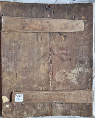 Icoană pe lemn; Răstignirea cu patru scene iconografice: 1) Maica Domnului cu Pruncul; 2) Sf. Nicolae; 3) Sf. Gheorghe; 4) Sf. Dumitru