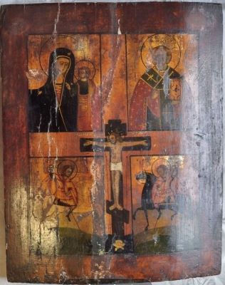 Icoană pe lemn; Răstignirea cu patru scene iconografice: 1) Maica Domnului cu Pruncul; 2) Sf. Nicolae; 3) Sf. Gheorghe; 4) Sf. Dumitru