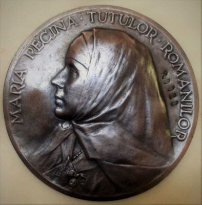 plachetă; Placheta „ Maria Regina tuturor românilor ”