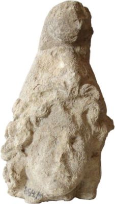 statuetă; Capul unei statui