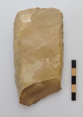 Topor din silex