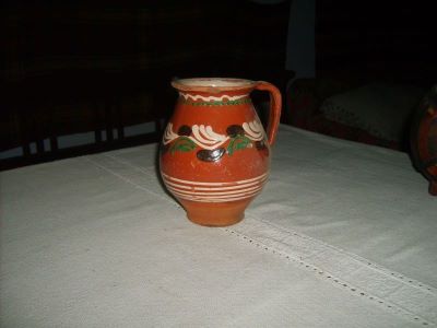 necunoscut; Oală