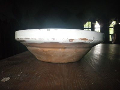 strachină - necunoscut; Blid