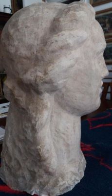 sculptură - Millian, Claudia; Cap de fată