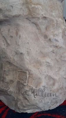 sculptură - Millian, Claudia; Cap de fată
