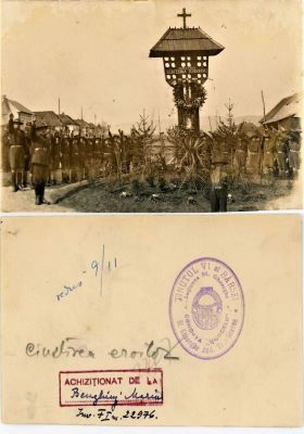 fotografie; Cercetași la troița ridicată în memoria Ecaterinei Teodoroiu
