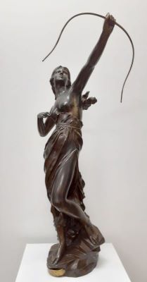 ronde-bosse - Caussé, Julien; Diana