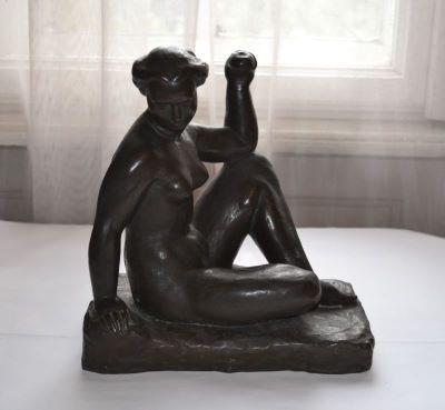 sculptură mică - Baraschi, Constantin; Nud șezând