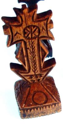 pristolnic; Pecetar cruciform