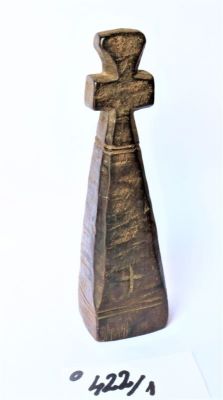 pristolnic; pecetar cruciform