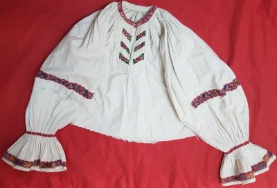 Cămașă femeiască fără poale - Târnovan Ludovica; Cept