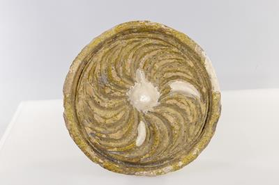 Disc ceramic decorativ