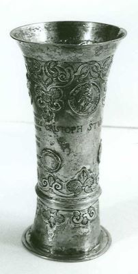 Georg STURM; Pahar cu soclu