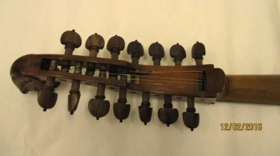 violă; Viola d'amore