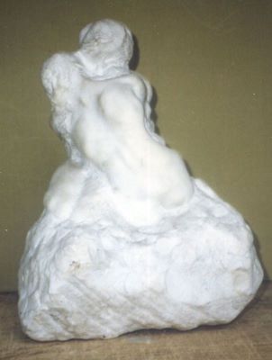 Ronde-bosse - Boambă, Horia; Sărutul