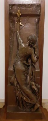altorelief - Chapu, Henri-Michel-Antoine; Tinerețea