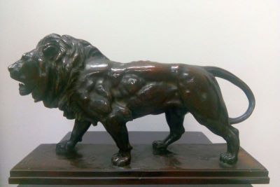 ronde-bosse - Barye, Antoine-Louis; Leu mergând