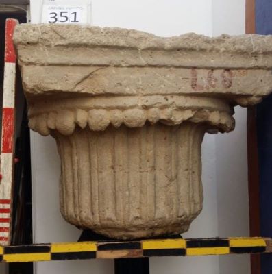 Capitel de calcar