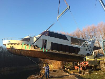 Nava de pasageri „Leader” (ex-„Snagov” 1) - Șantierul Naval Oltenița; Navă de protocol/de agrement