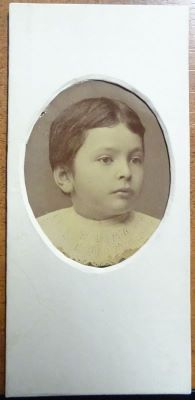 Fotografie; George Enescu la vârsta de 5 ani, 1886