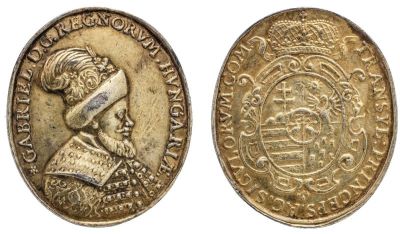 Medalie populară de formă ovală