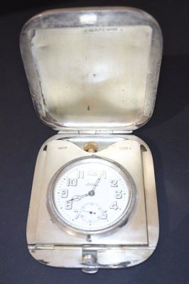 Ceas de buzunar ce a aparținut Reginei Maria