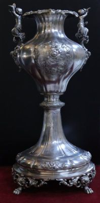 Cupă ce a aparținut familiei Ipsilanti