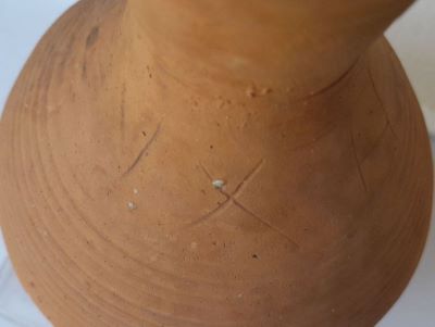 Ulcior; Cană ceramică cu inscripție
