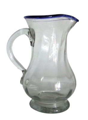 Cană cu cioc de turnare