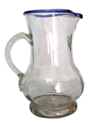 Cană cu cioc de turnare