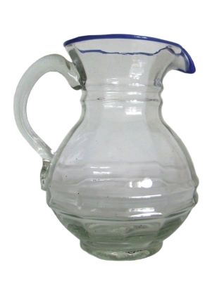 Cană cu cioc de turnare