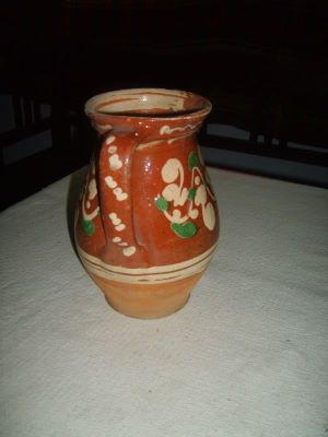 necunoscut; Oală