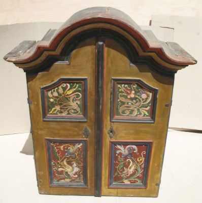 bufet; Credenț (corp superior)